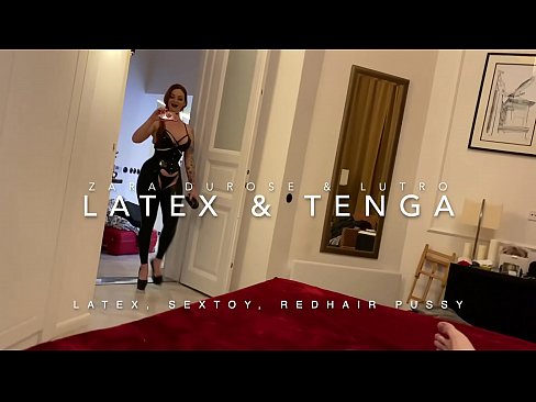 ❤️ Usisi otholwa enekhanda elibomvu egqoke imvunulo ye-latex ebhejwa usingamzali kithi zu.dewporn.ru